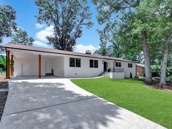 203 Melbourne Ln, Greenville, SC 29615