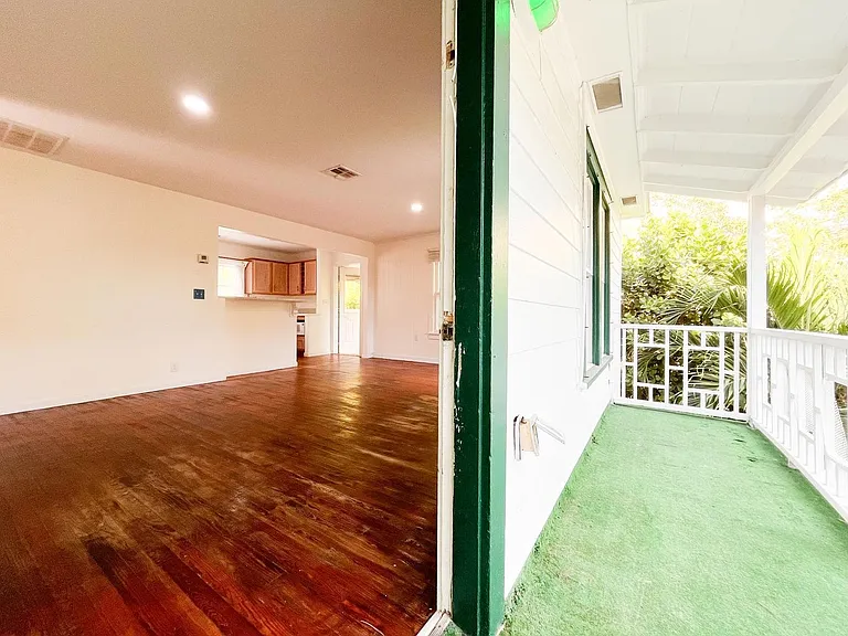 1713 Florida Ave — Photo 43
