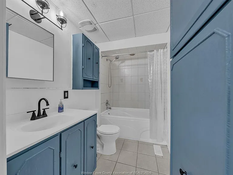 1183 Felix Ave — Photo 12