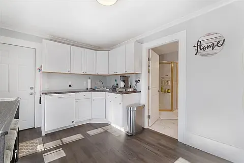 14 Central St #2 — Photo 11
