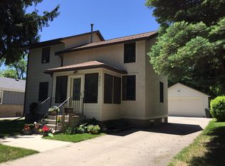 321 S Maple Ave, Ames, IA 50010