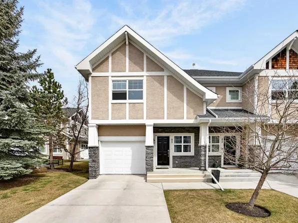 83 W Wentworth Cmn SW, Calgary, AB T3H 5V3