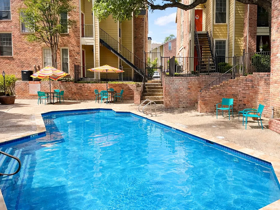 Hidden Oaks Apartments