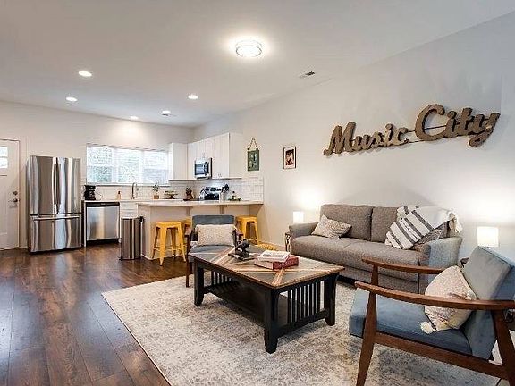5th image of 300 Stewarts Ferry Pike APT 18