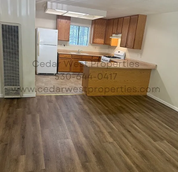 6410 Elm St #A — Photo 4