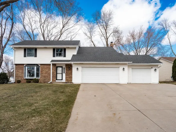 10532 Xylon Rd, Bloomington, MN 55438