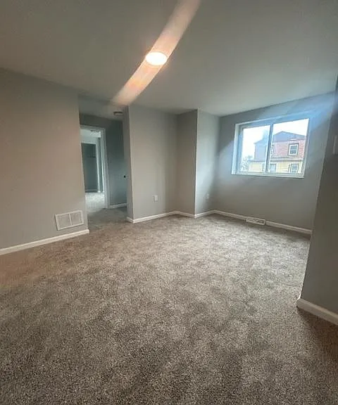 2219 Woodstock Ave #1 — Photo 5