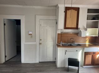 276 Park Ave Floor 2, Woonsocket, RI 02895
