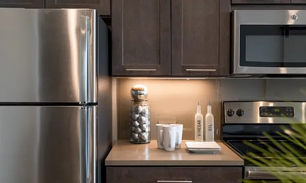 Encore Apartments stainless steel kitchen appliances