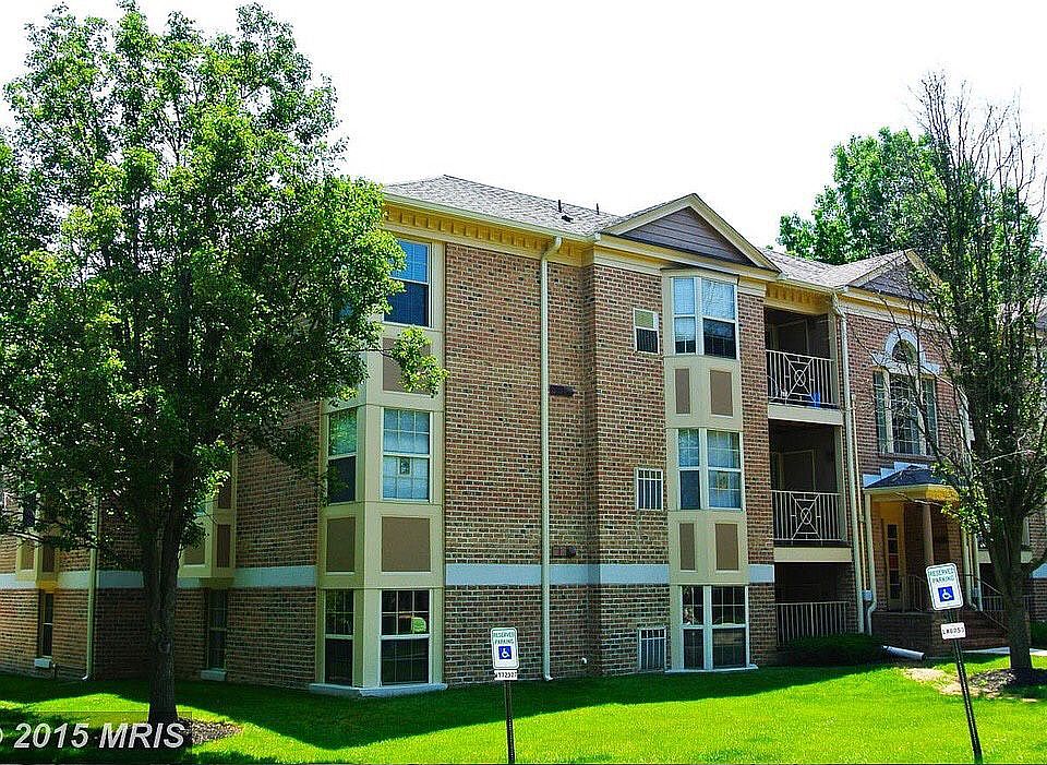 1st image of 201 Windmille Pointe Ct Unit 3D
