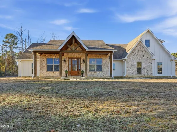 175 Woods Rd, Madison, MS 39110