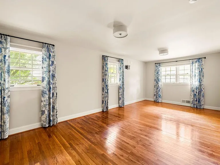 2646 Caladium Dr NE — Photo 18
