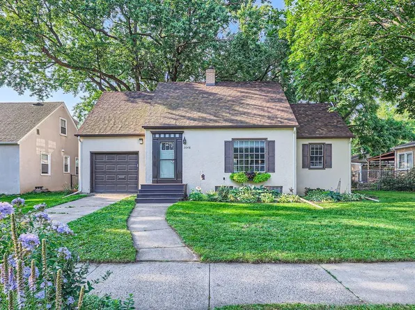 2048 3rd St E, Saint Paul, MN 55119