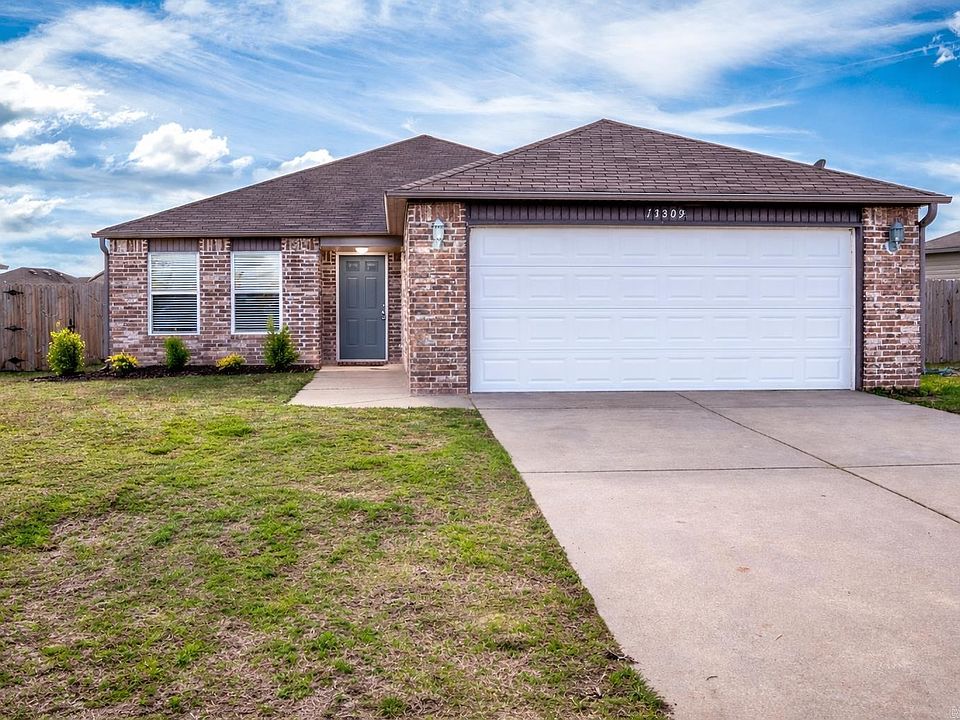 1st image of 13009 Bell Flower Dr