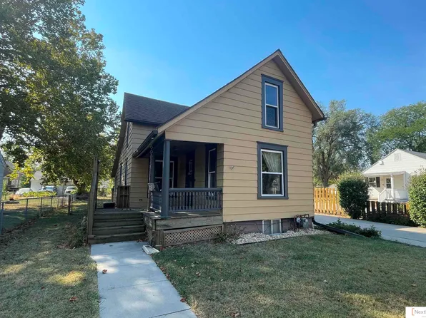 4227 Cleveland Ave, Lincoln, NE 68504