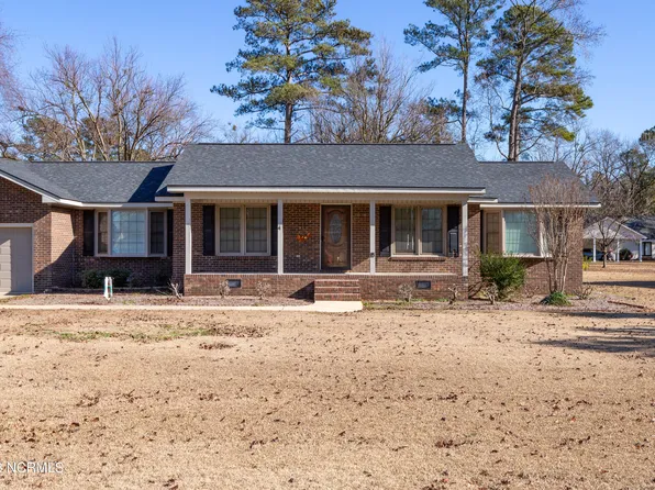 406 Beaver Dam Drive, Clinton, NC 28328