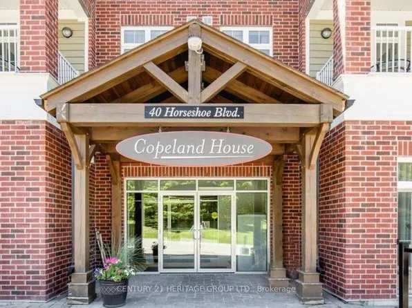 40 Horseshoe Blvd #305, Oro Medonte, ON L4M 4Y8