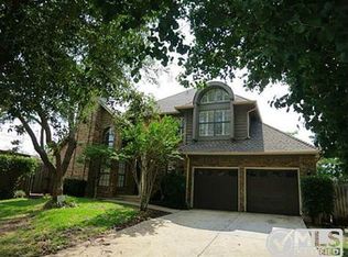 1220 Saint Monet Dr, Irving, TX 75038