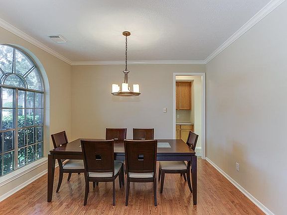 3rd image of 2111 Scenic Hollow Ct