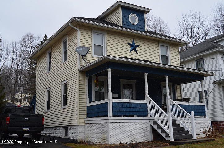 1st image of 404 Parker St