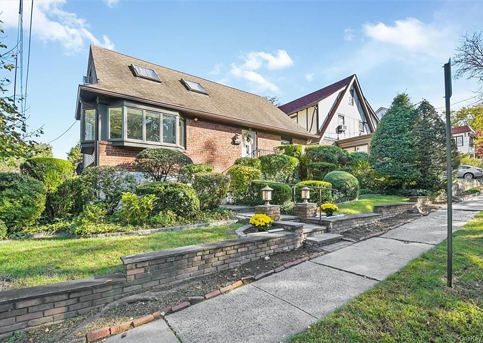 55 W Devonia Avenue, Mount Vernon, NY 10552 Zillow