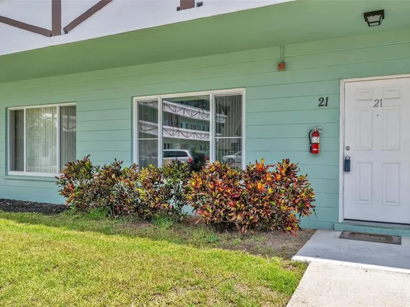 2043 Denmark St APT 21, Clearwater, FL 33763