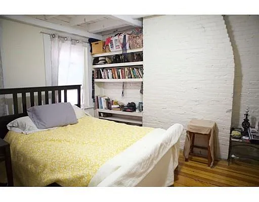 Building Photo - 4 Champney Pl #3