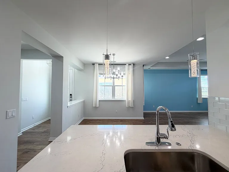 394 Landshark Blvd — Photo 7