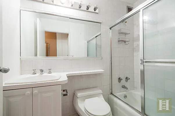 Rented by Halstead Real Estate | media 20