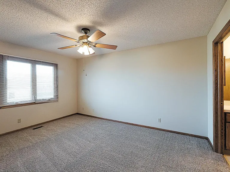 3222 S 51st Pl — Photo 14