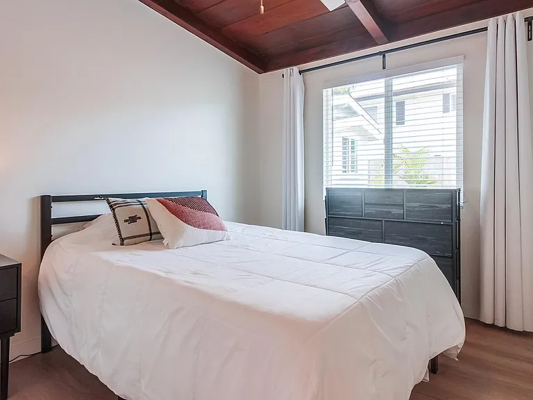 922 Palm Ave #922 — Photo 46