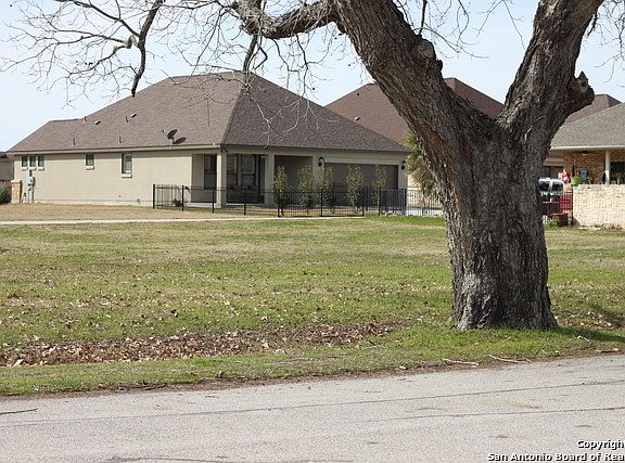 3rd image of 242 Keith Foster Dr