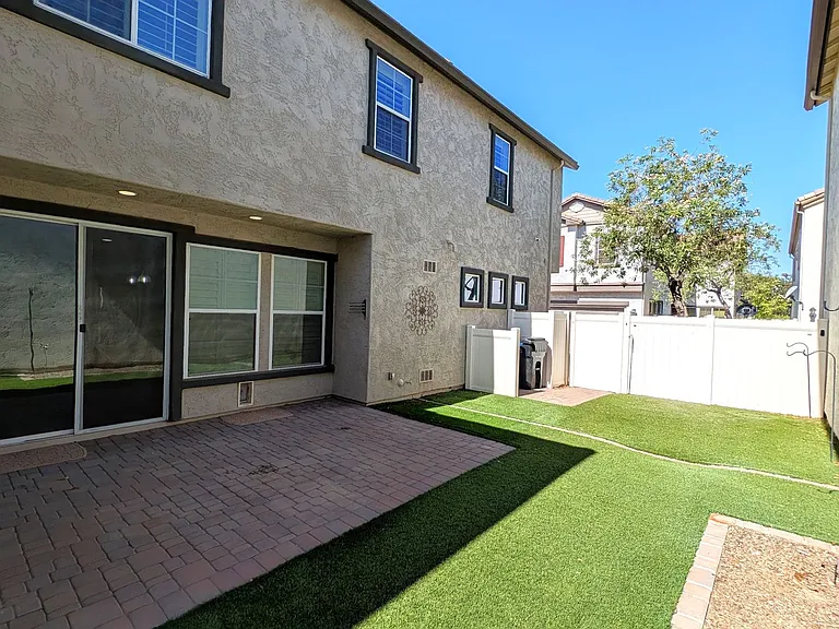 2632 S Tobin — Photo 41