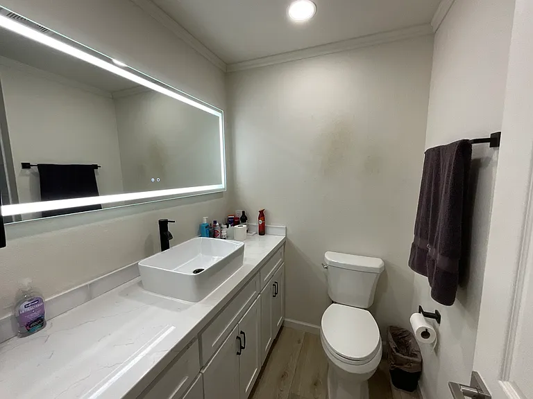 1235 Parker Pl #2M — Photo 10
