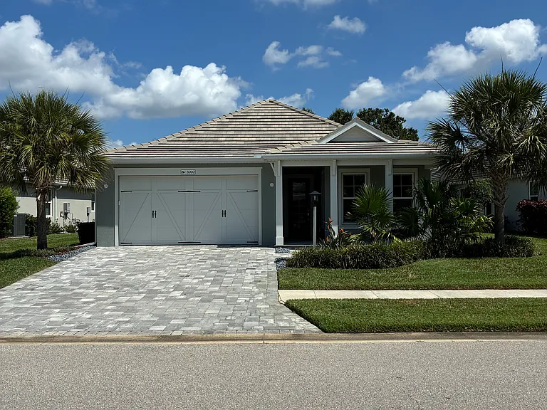 8000 Sandstar Way — Photo 1