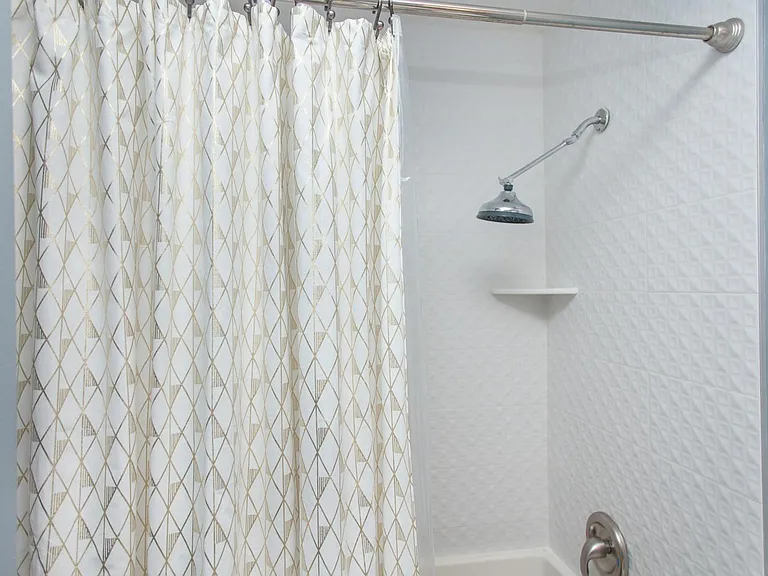 1312 Poplar St — Photo 37
