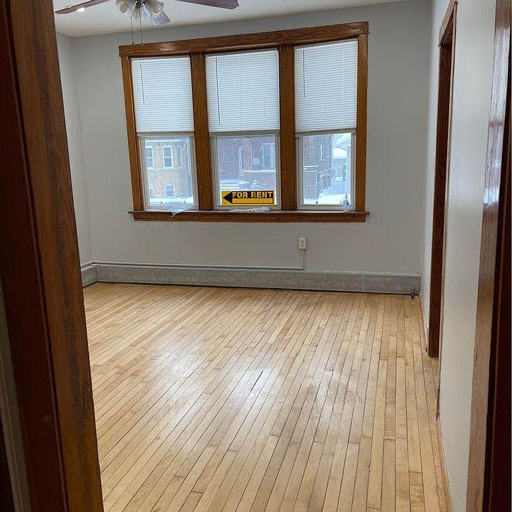 1st image of 5317 W Newport Ave #2