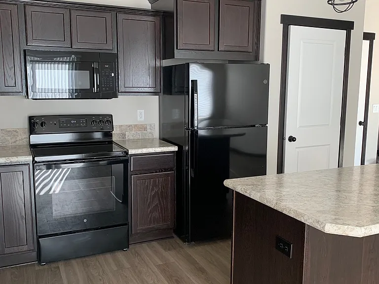5810 Midland Ln #27 — Photo 5