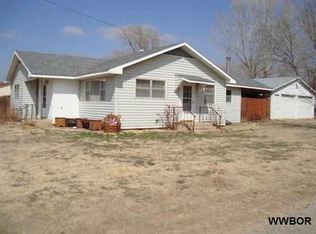 424 S Hill St, Mooreland, OK 73852