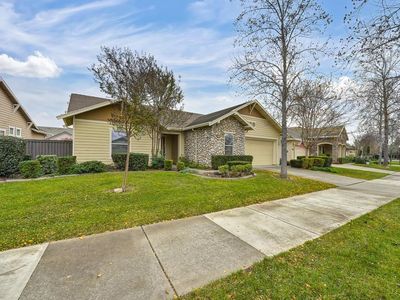 2726 Heritage Park Ln, Sacramento, CA, 95835