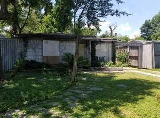 1740 Esperanza St, Houston, TX 77023