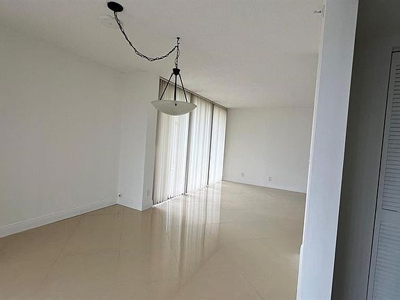 3rd image of 7835 Lakeside Boulevard #961