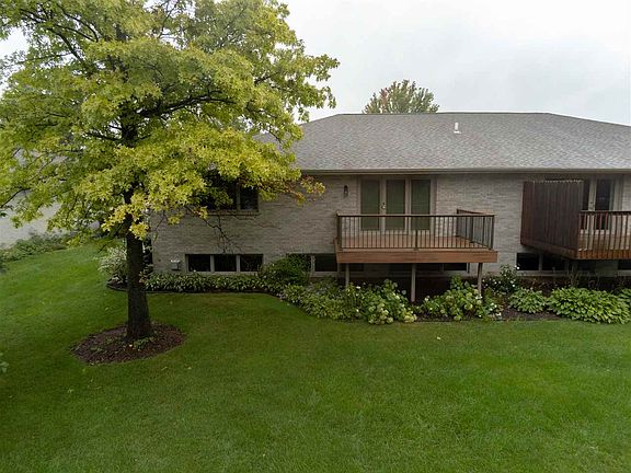 3rd image of 1254 N Crest Dr #38B
