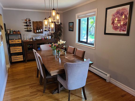 2nd image of 5 Brevoort Dr APT 2