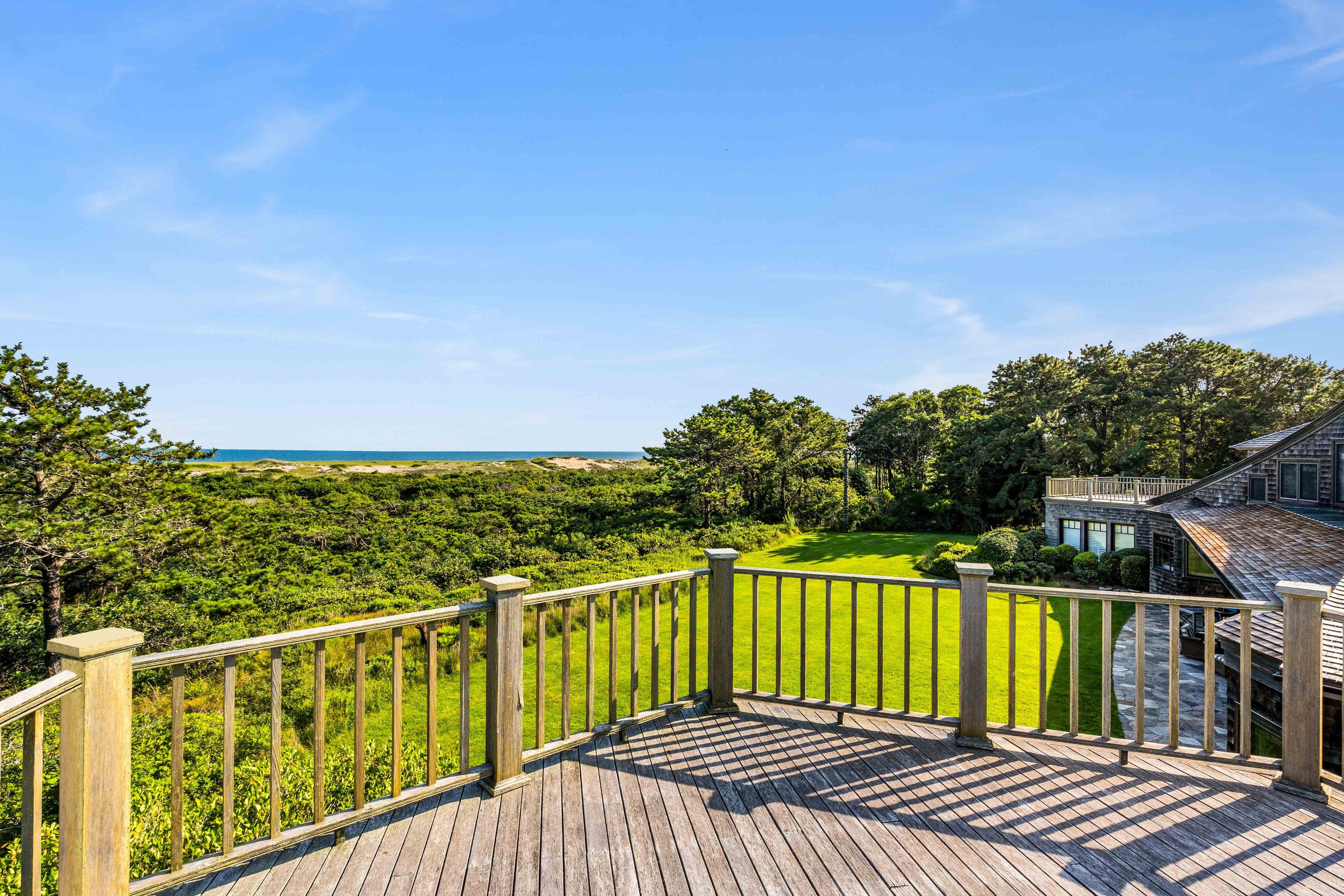 442 Further Ln, East Hampton, NY 11937 Out East
