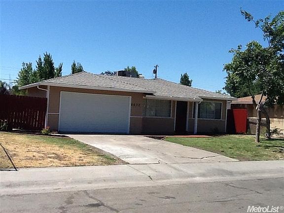 4th image of 2632 52nd Ave