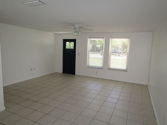 4th image of 921 Gulf Coast Blvd