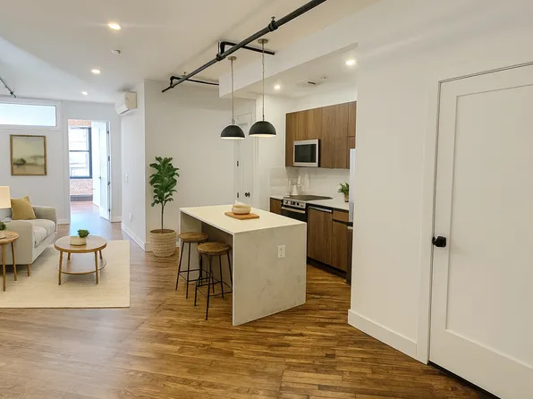 750 Grand Street image 4 of 10