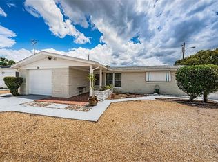 4902 Vision Ave, Holiday, FL 34690