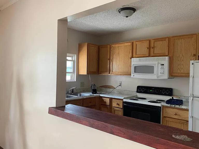 942 Edmund Ave #2 — Photo 7